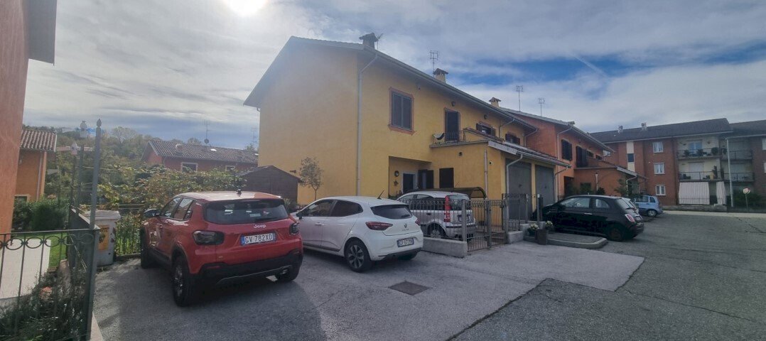casa indipendente in vendita a Mondovì