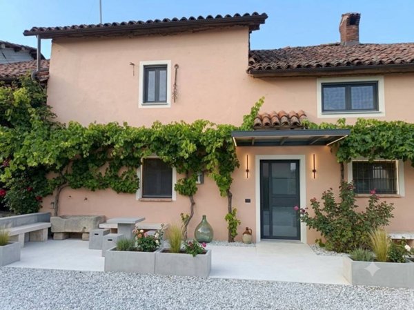 casa indipendente in vendita a Mondovì
