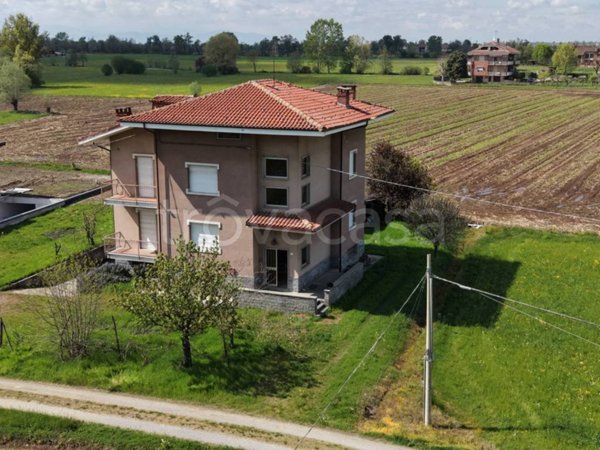 casa indipendente in vendita a Mondovì in zona San Giovanni dei Govoni