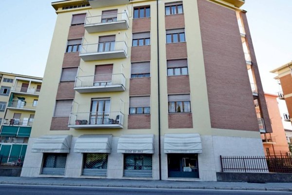locale commerciale in vendita a Mondovì