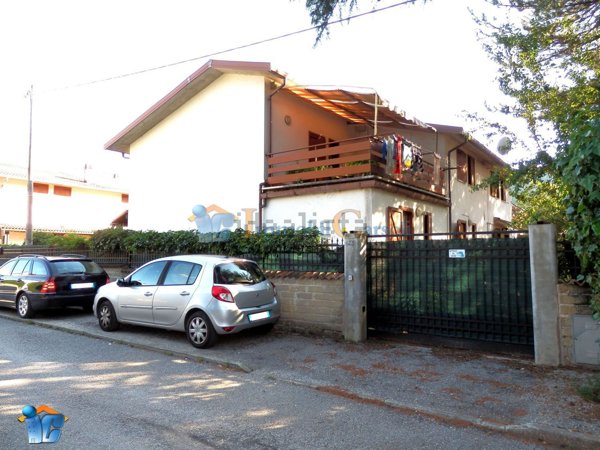 casa indipendente in vendita a Rocca di Botte