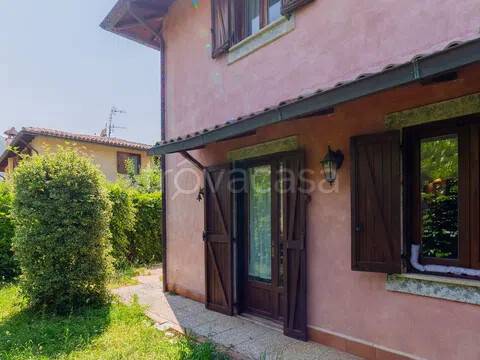 casa indipendente in vendita a Rocca di Botte