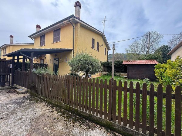 appartamento in vendita a Rocca di Botte