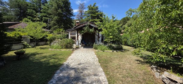 casa indipendente in vendita a Rocca di Botte