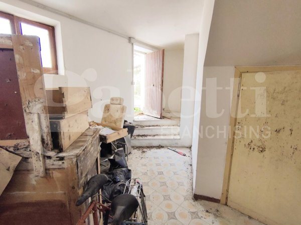 appartamento in vendita a Rocca di Cambio