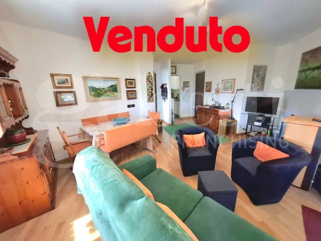 appartamento in vendita a Rocca di Cambio