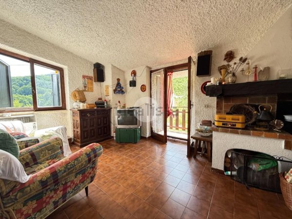 appartamento in vendita a Rocca di Cambio