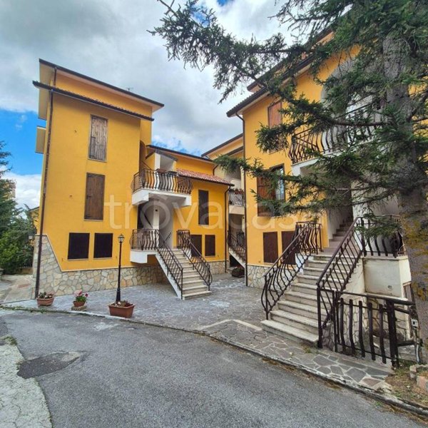 appartamento in vendita a Rocca di Cambio