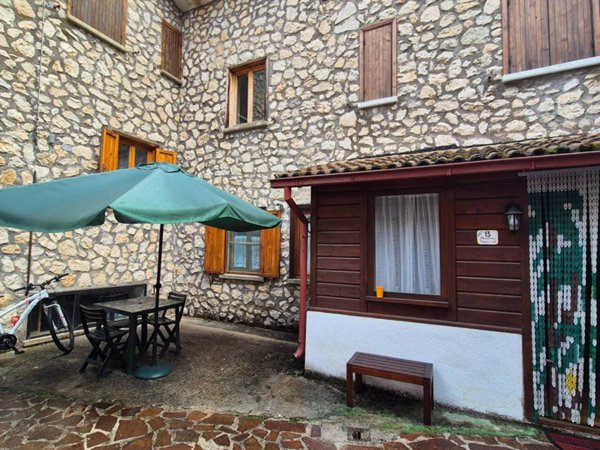 appartamento in vendita a Rocca di Cambio