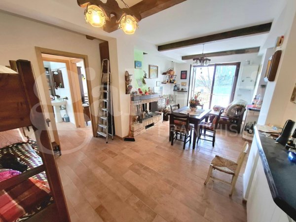 appartamento in vendita a Rocca di Cambio