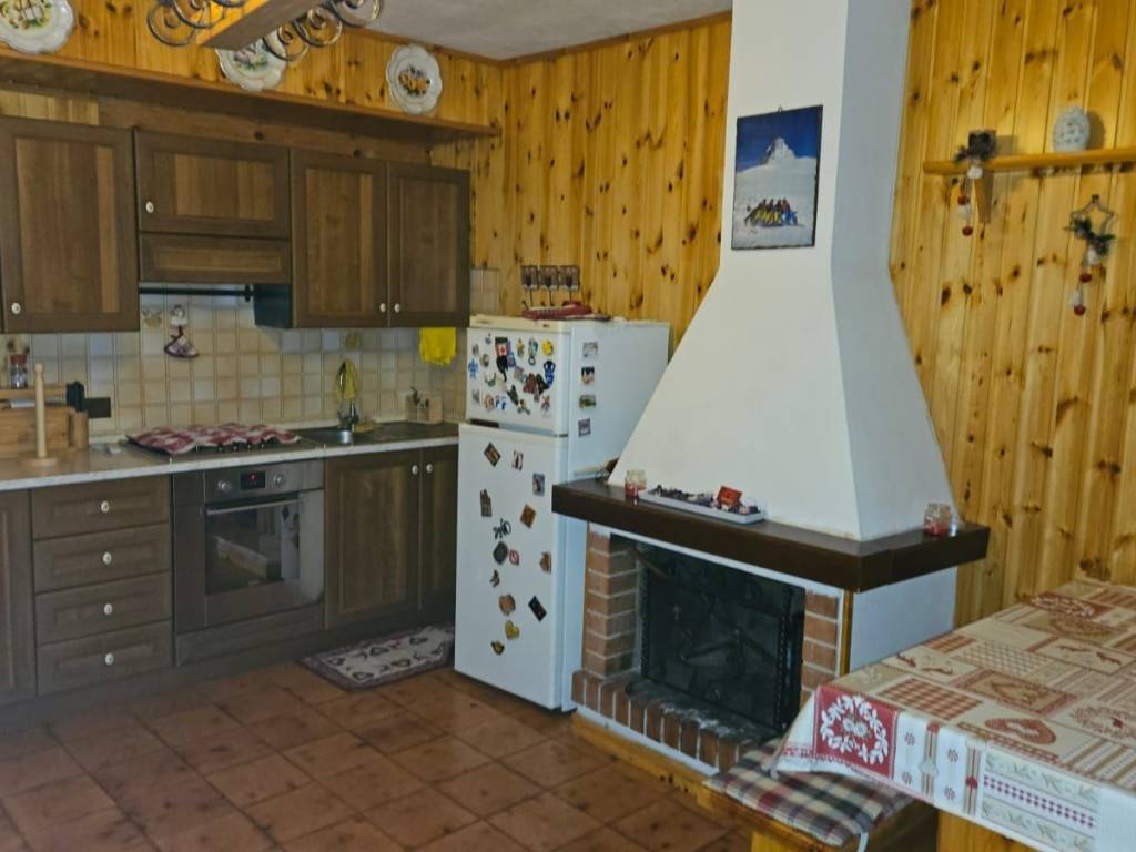 appartamento in vendita a Rocca di Cambio