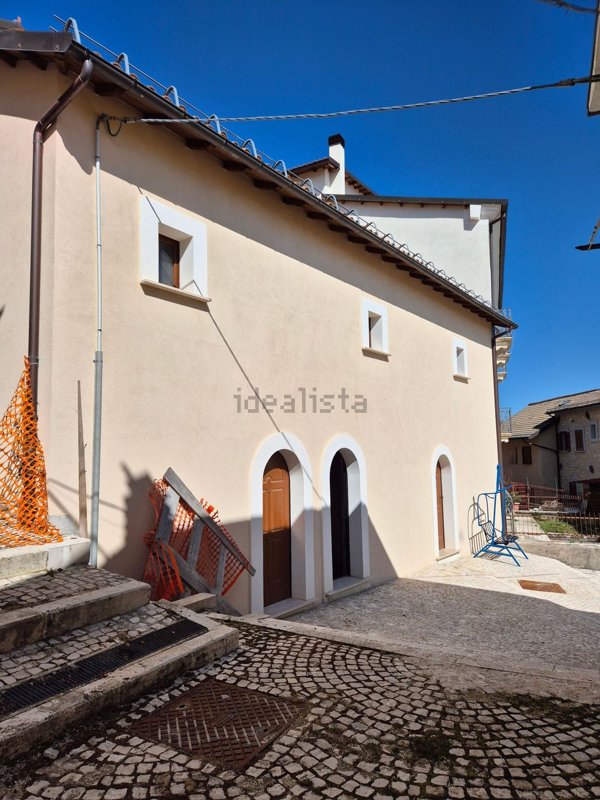 appartamento in vendita a Rocca di Cambio