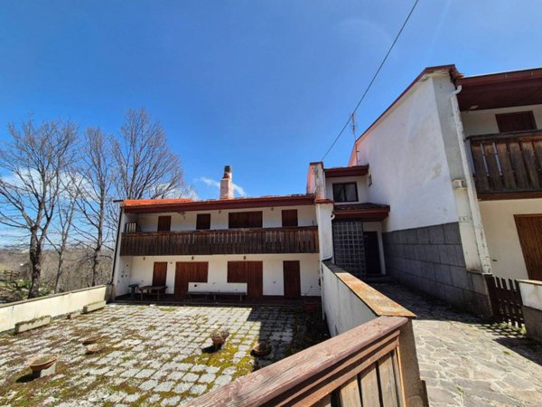 appartamento in vendita a Rocca di Cambio