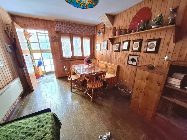 appartamento in vendita a Rocca di Cambio