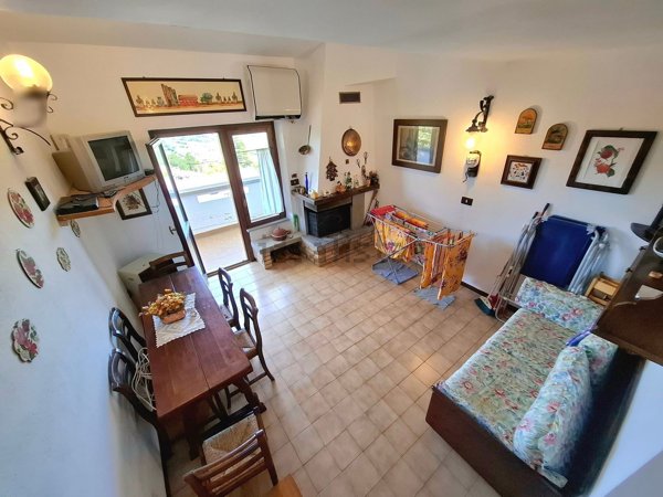 appartamento in vendita a Rocca di Cambio
