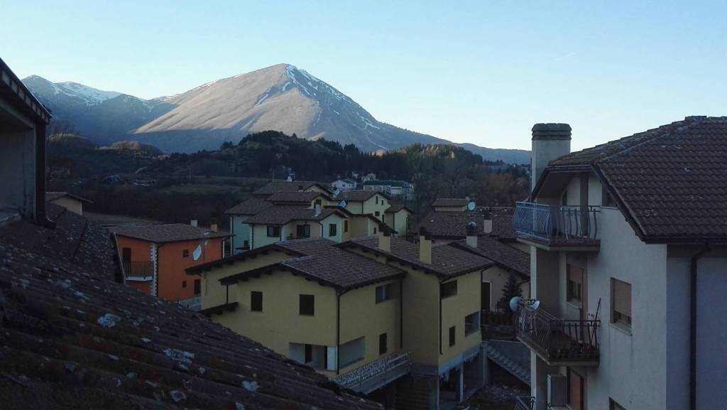 appartamento in vendita a Rocca di Mezzo