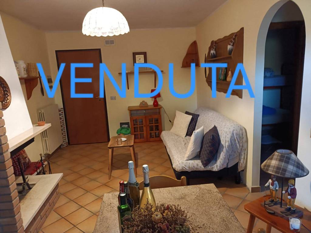 appartamento in vendita a Rocca di Mezzo