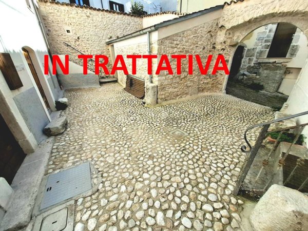 appartamento in vendita a Rocca di Mezzo