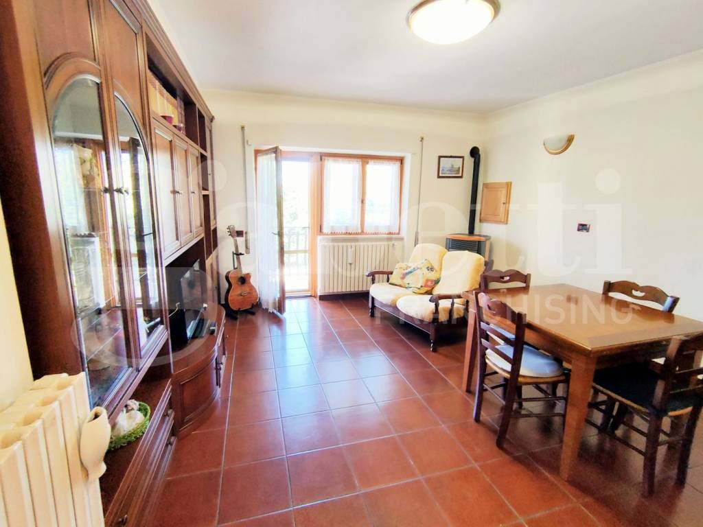 appartamento in vendita a Rocca di Mezzo