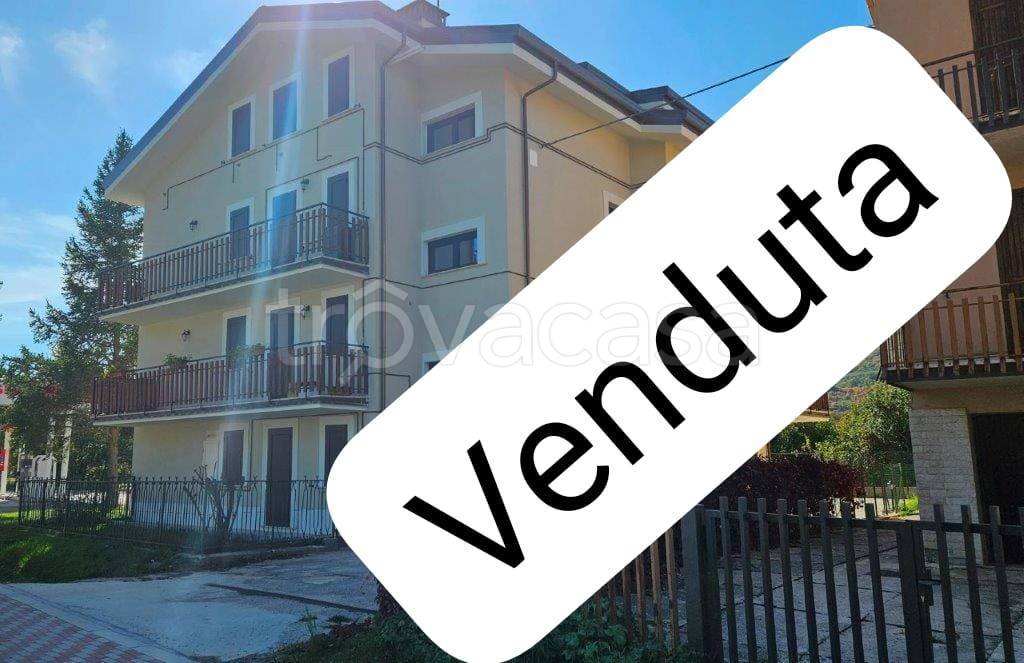 appartamento in vendita a Rocca di Mezzo