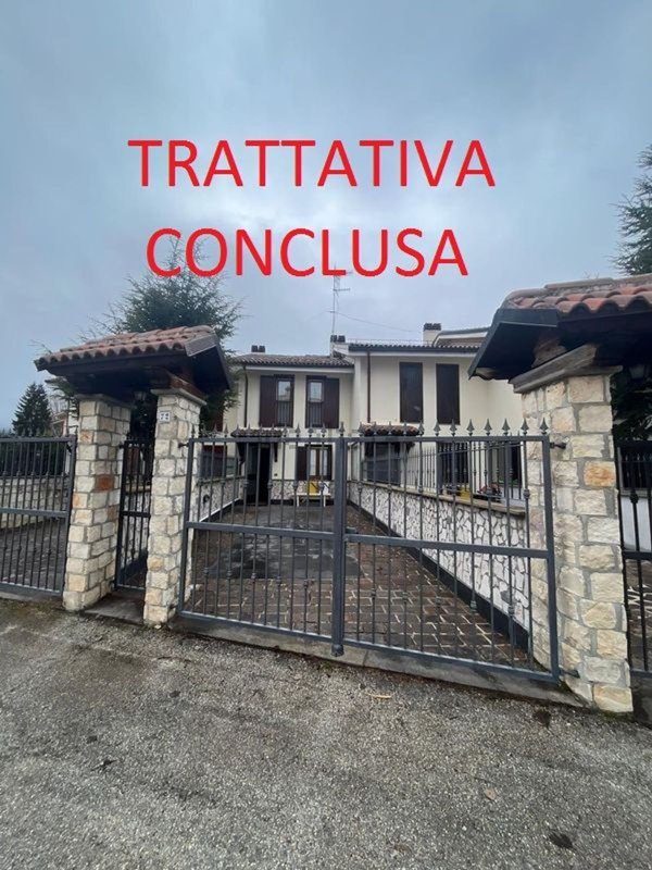 quadrivano in vendita a Rocca di Mezzo
