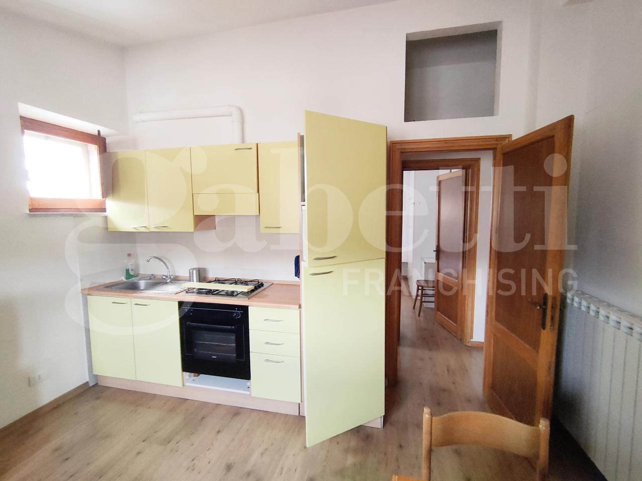 appartamento in vendita a Rocca di Mezzo