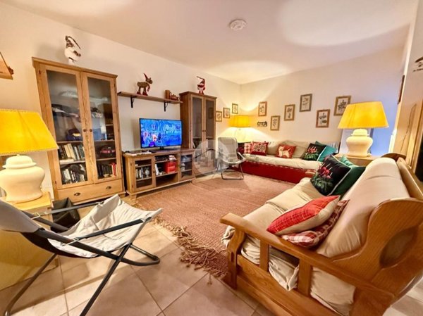 appartamento in vendita a Rocca di Mezzo in zona Rovere