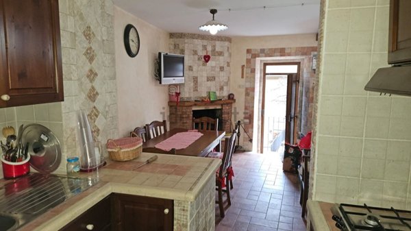 appartamento in vendita a Rocca di Mezzo