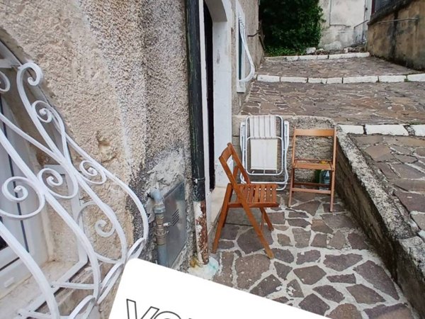 appartamento in vendita a Rocca di Mezzo