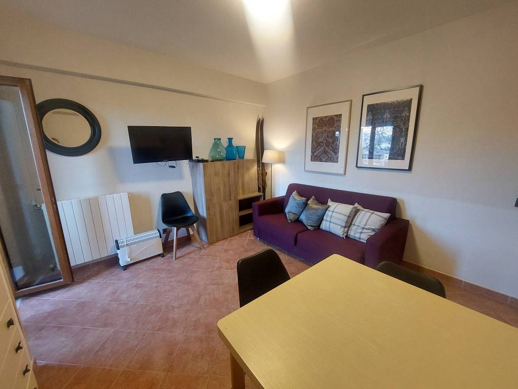 appartamento in vendita a Rocca di Mezzo in zona Rovere