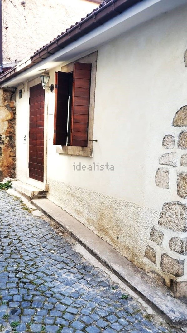 appartamento in vendita a Rocca di Mezzo