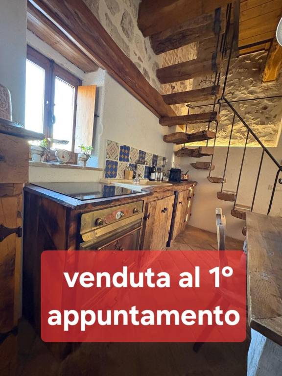 appartamento in vendita a Rocca di Mezzo