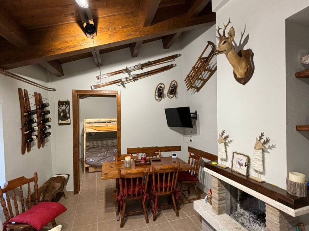 appartamento in vendita a Rocca di Mezzo