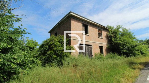casa indipendente in vendita a Rocca di Mezzo in zona Rovere