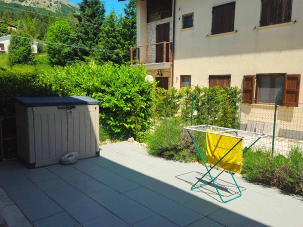 appartamento in vendita a Rocca di Mezzo in zona Rovere