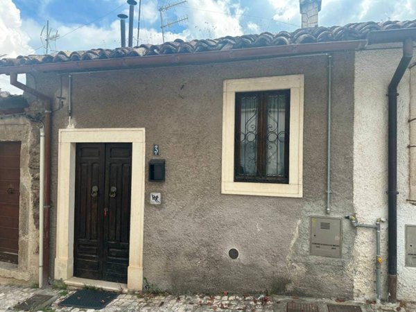 appartamento in vendita a Rocca di Mezzo