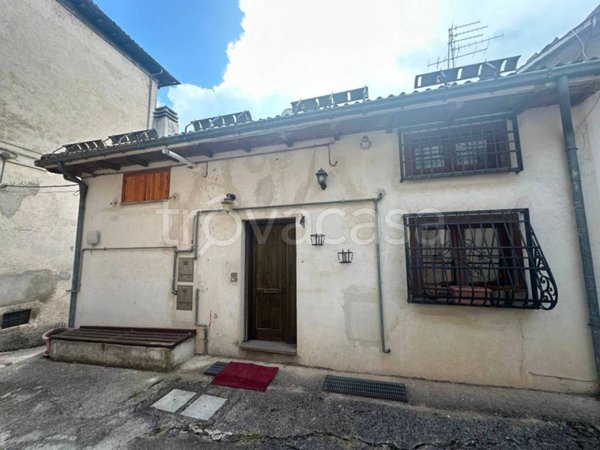 appartamento in vendita a Rocca di Mezzo