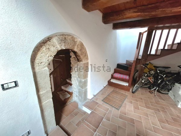 casa indipendente in vendita a Rocca di Mezzo in zona Terranera