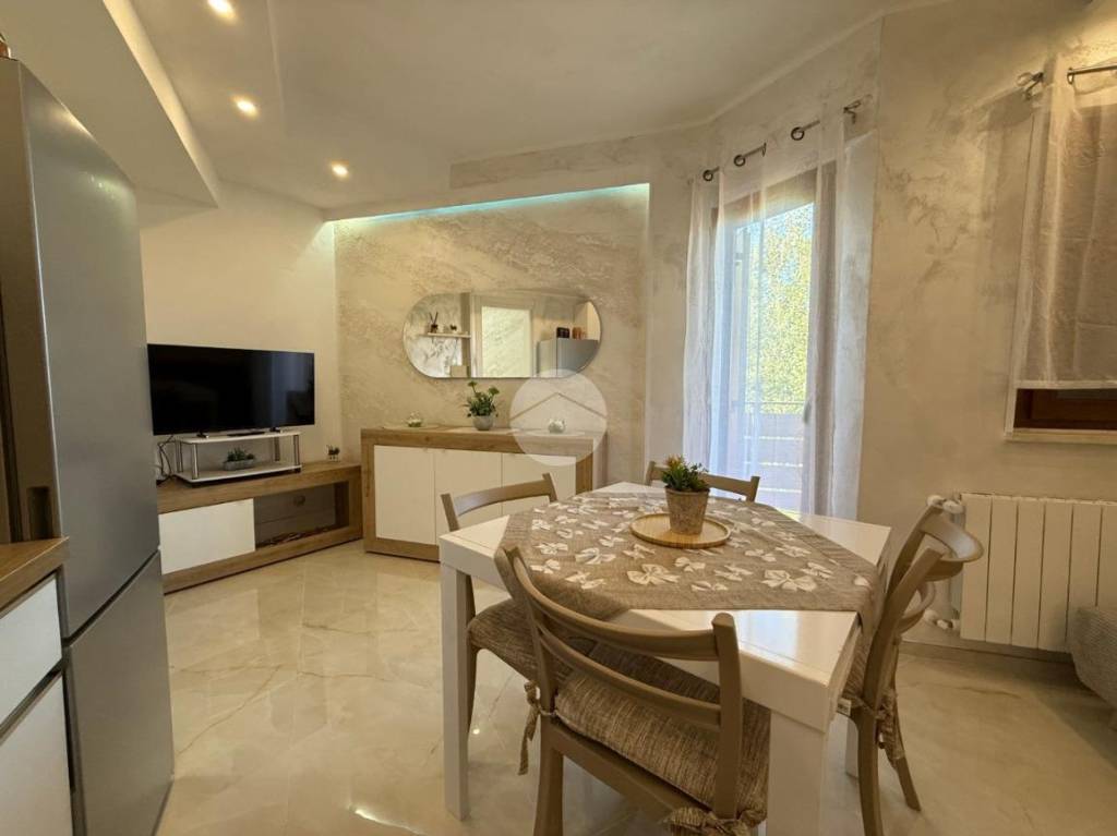 appartamento in vendita a Rocca di Mezzo in zona Rovere