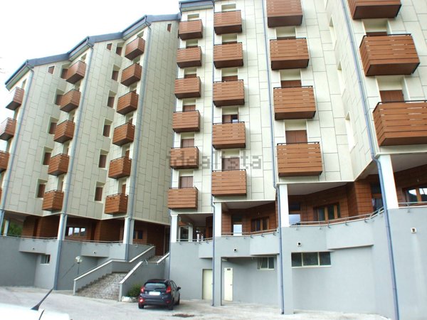 appartamento in vendita a Rocca di Mezzo in zona Rovere