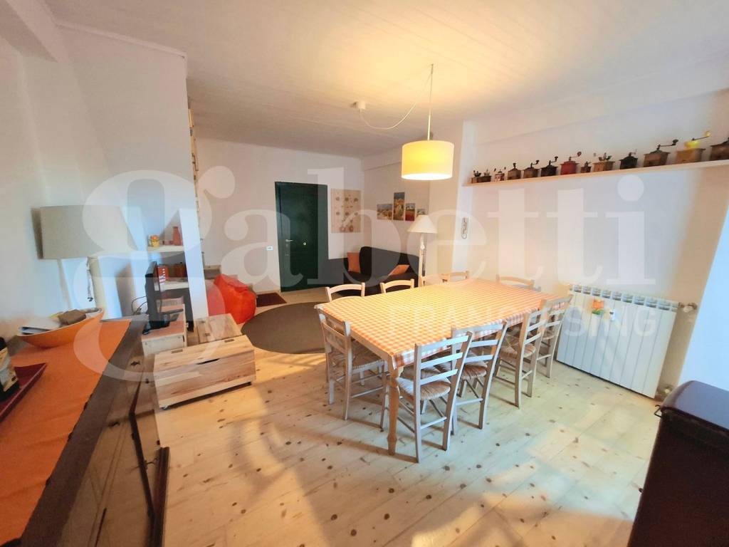 appartamento in vendita a Rocca di Mezzo