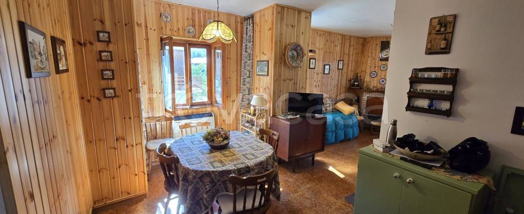 appartamento in vendita a Rocca di Mezzo