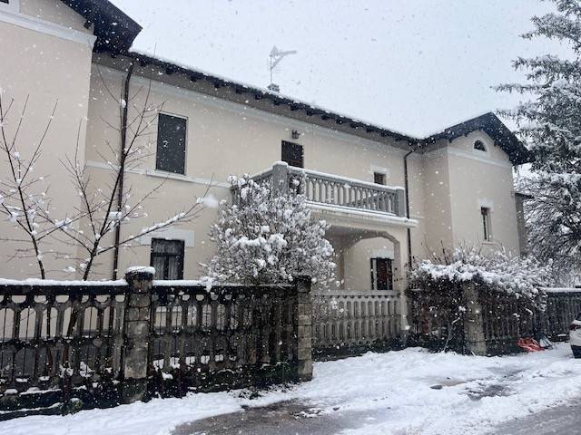 appartamento in vendita a Rocca di Mezzo