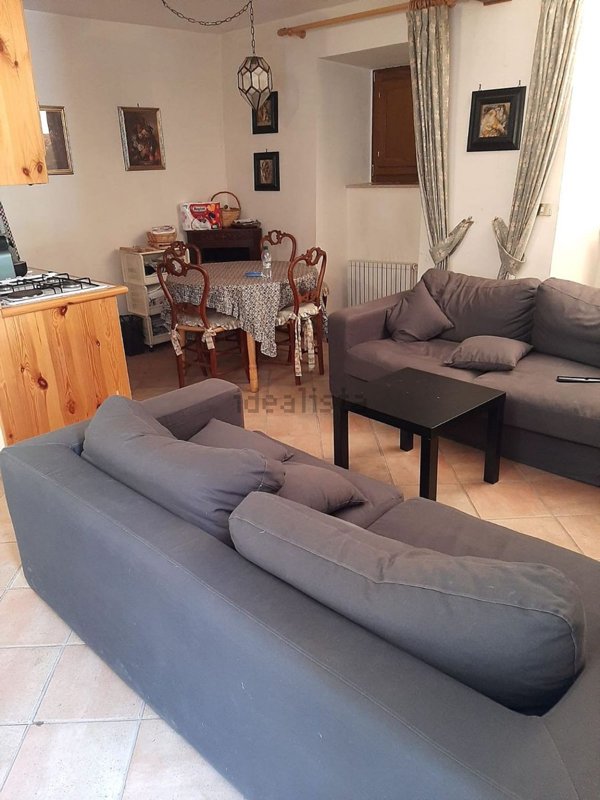 appartamento in vendita a Rocca di Mezzo