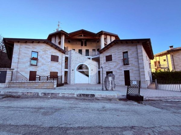 appartamento in vendita a Rocca di Mezzo