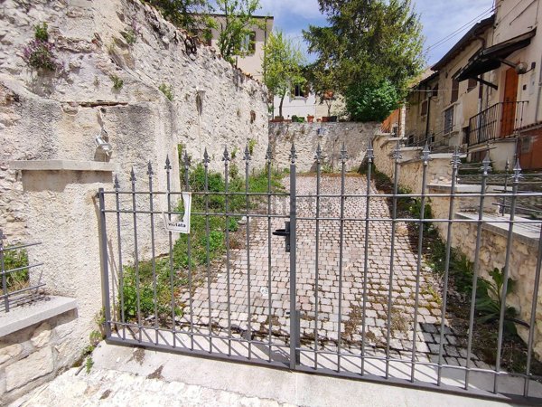 appartamento in vendita a Rocca di Mezzo