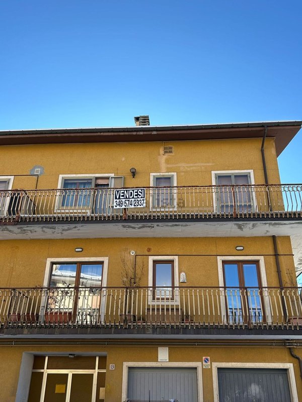 appartamento in vendita a Rocca di Mezzo