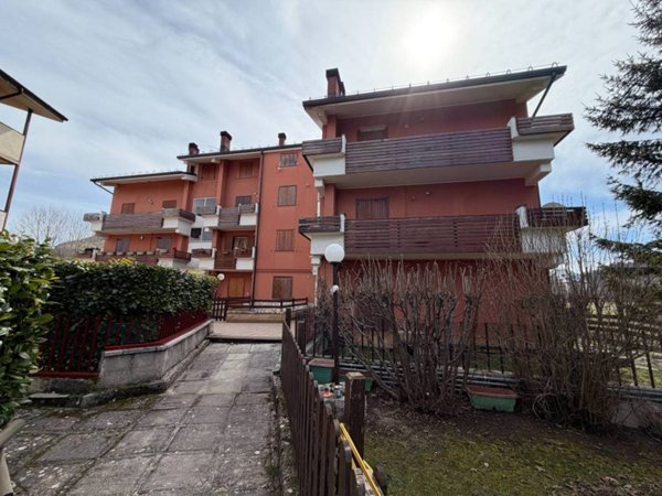 appartamento in vendita a Rocca di Mezzo in zona Rovere