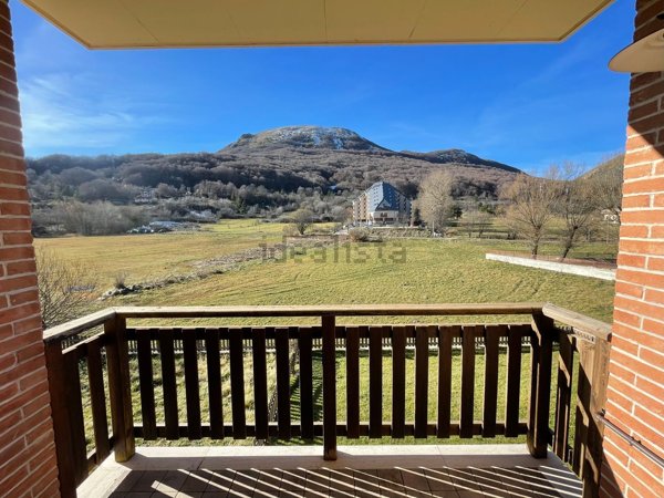 appartamento in vendita a Rocca di Mezzo in zona Rovere