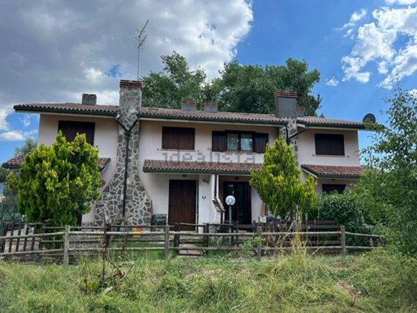 appartamento in vendita a Rocca di Mezzo